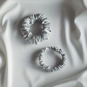 8 HORAS OF SILK Набор шелковых резинок средняя+узкая, Silver