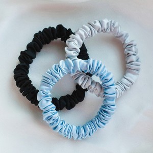 8 HORAS OF SILK Набор из 3 шелковых резинок, Midnight, Silver, Sky
