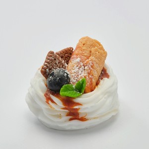 SKUINA Мыло ручной работы Десерт Павловой с печеньками, 80 г