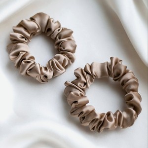 8 HORAS OF SILK Набор из 2 средних резинок для волос, Latte