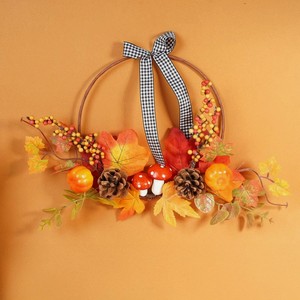 Венок декоративный, в ассортименте