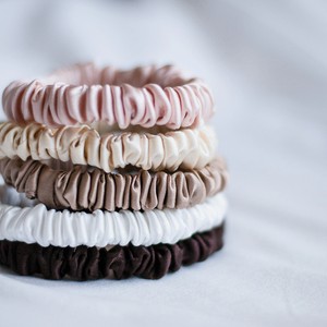 8 HORAS OF SILK Набор шелковых резинок для волос Latte, цвет: Розовый